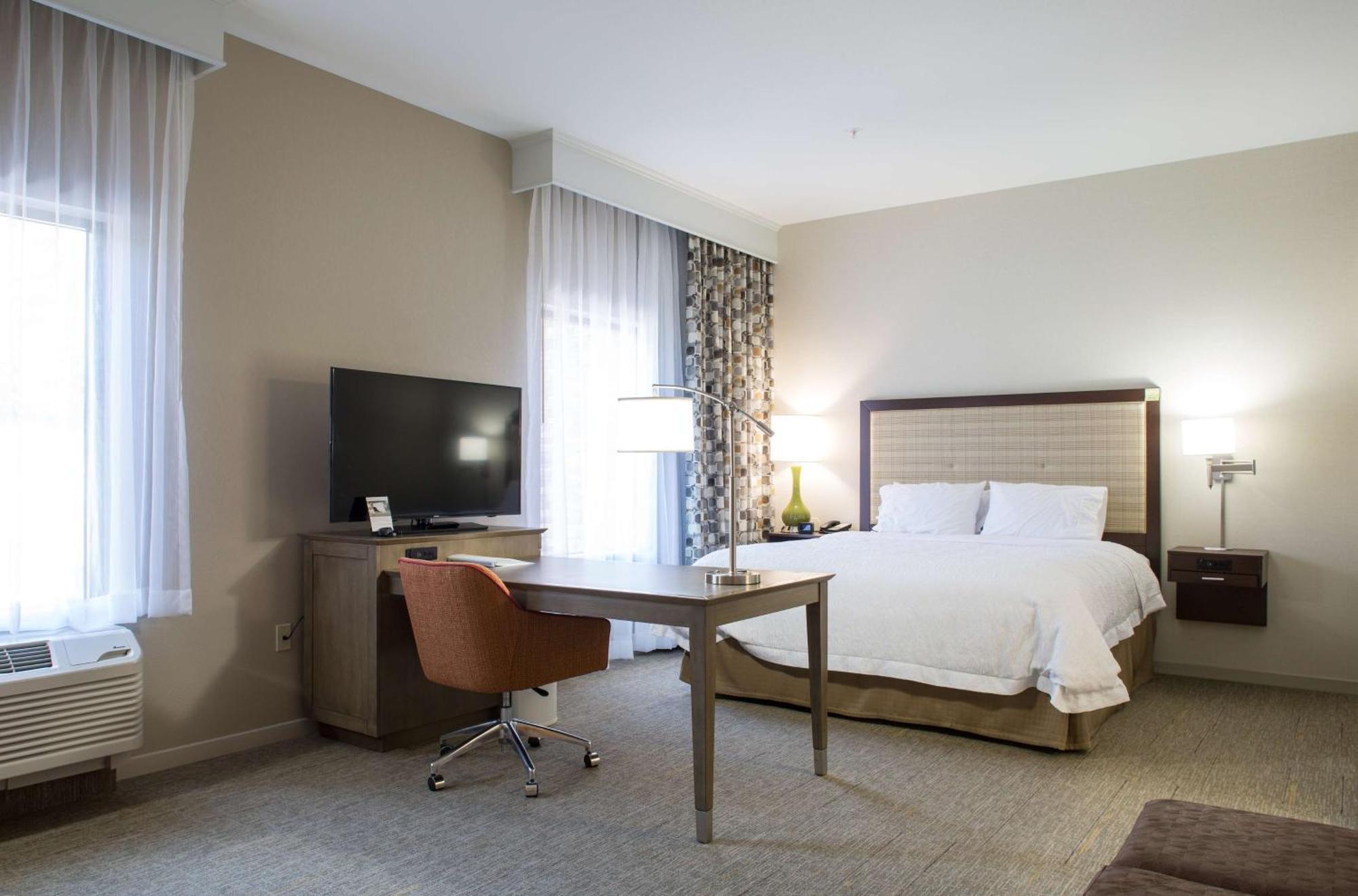 Hampton Inn & Suites Уайтфиш Экстерьер фото