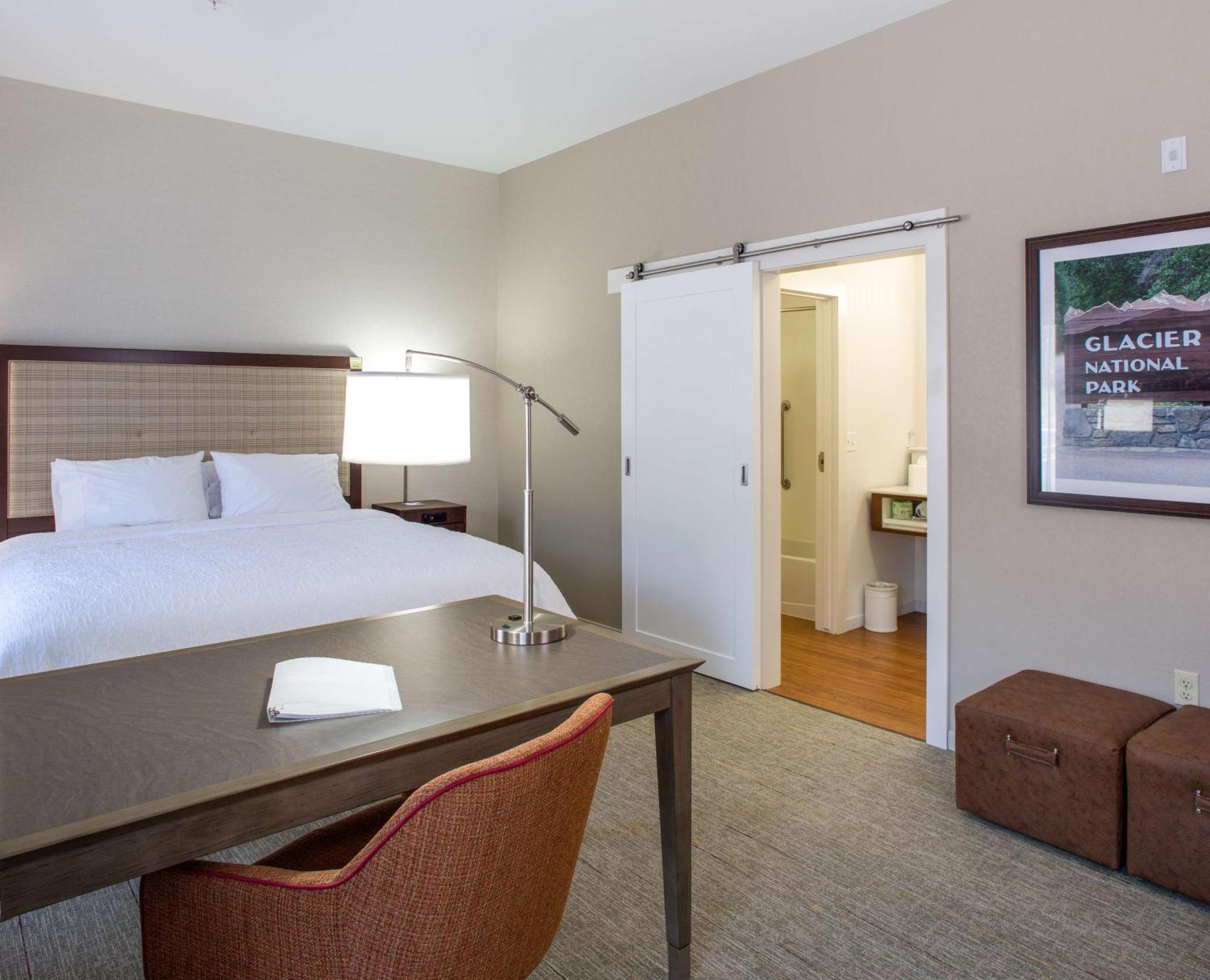 Hampton Inn & Suites Уайтфиш Экстерьер фото